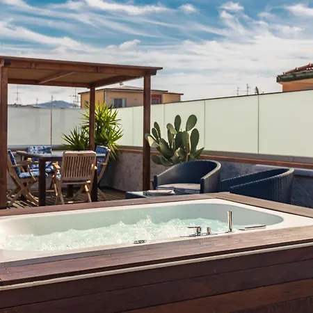 Апартаменты Attico Scirocco Viareggio, Superior Idromassaggio Privato