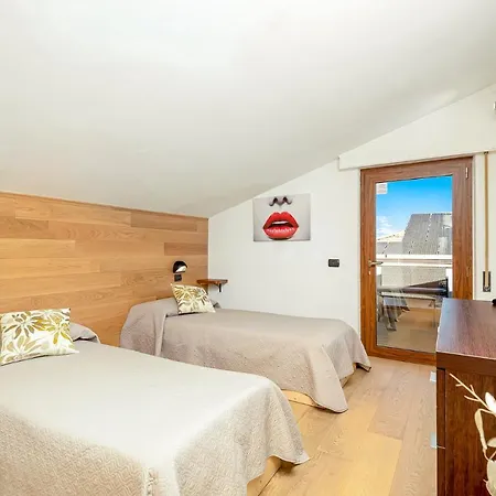 Апартаменты Attico Scirocco Viareggio, Superior Idromassaggio Privato Виареджо